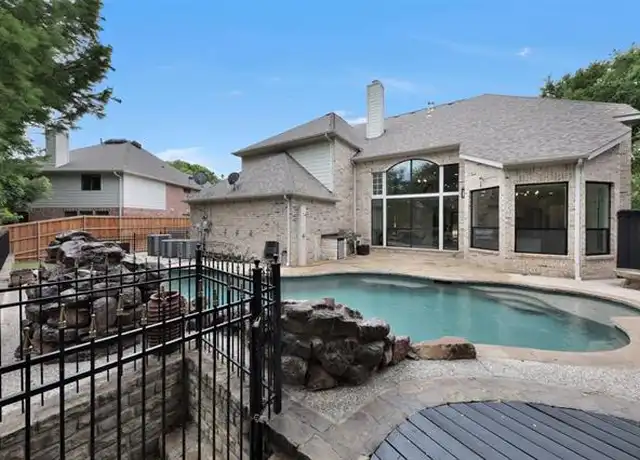 Property at 3310 Meadow Wood Dr, Richardson, TX, 75082, 5 beds, 4 baths, [object Object]