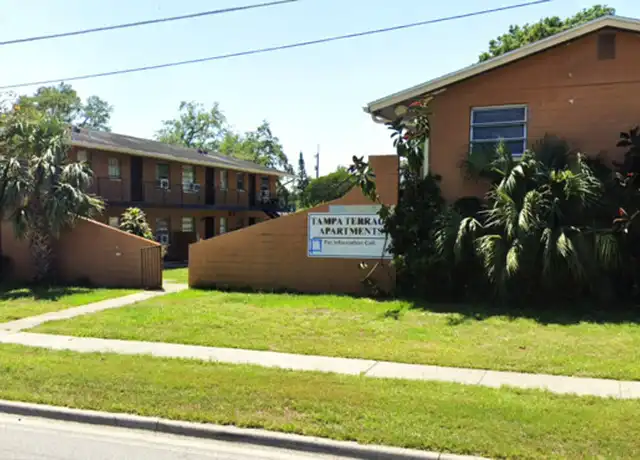 Property at 214 S Tampa Ave, Orlando, FL, 32805, 1 bed, 1 bath, [object Object]