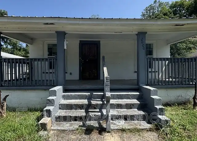 Property at 2000 10th Pl, Birmingham, AL, 35214, 4 beds, 2 baths, [object Object]