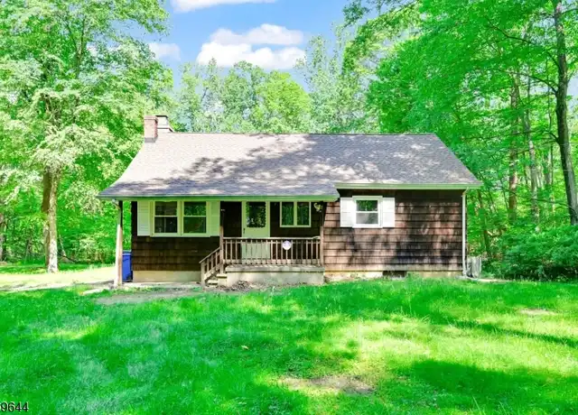 Property at 55 Split Rock Rd, Boonton Township, NJ, 07005, 2 beds, 1 bath, [object Object]