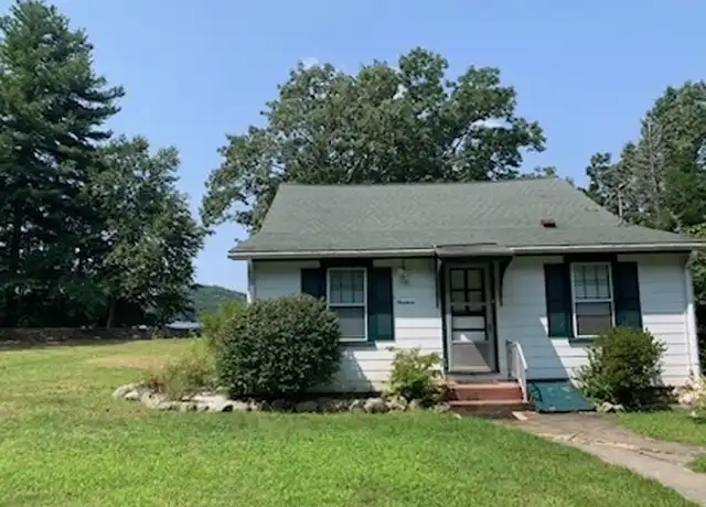Property at 19 Hickory St, Lyme, CT, 06371, 2 beds, 1 bath, [object Object]