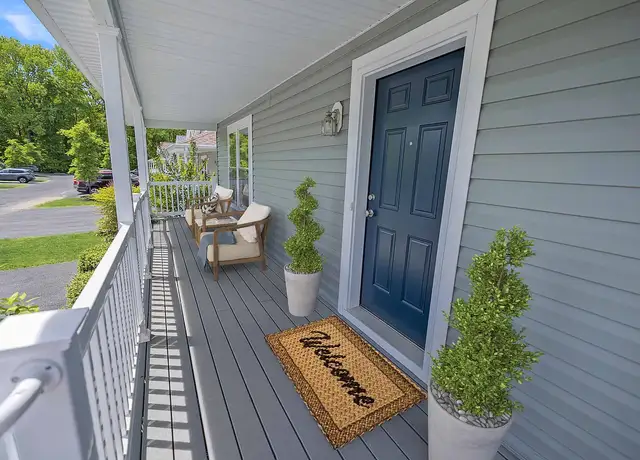 Photo of 49 Willow Pl, Newark, DE 19702