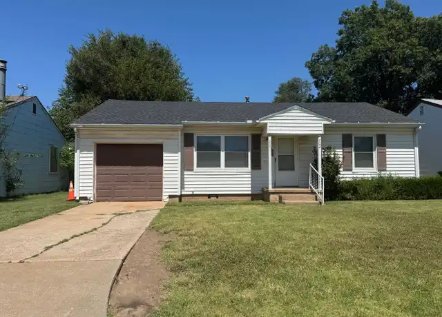 Property at 402 W Palm St, Enid, OK, 73701, 2 beds, 1 bath, [object Object]