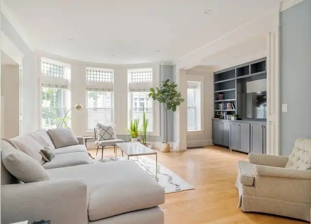 Property at 200 Saint Paul St #1, Brookline, MA, 02446, 3 beds, 2 baths, [object Object]