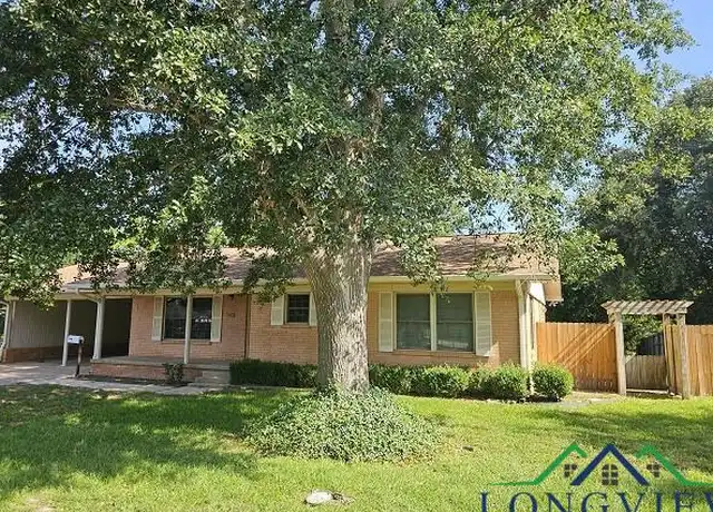 Property at 1504 Webb St, Henderson, TX, 75654, 2 beds, 1 bath, [object Object]