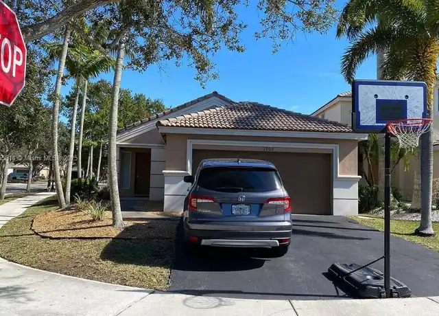 Property at 1205 Canary Island Dr, Weston, FL, 33327, 3 beds, 2 baths, [object Object]