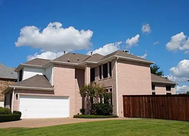 Property at 716 Canal St, Irving, TX, 75063, 3 beds, 2.5 baths, [object Object]