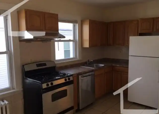 Property at 110 Murdock St, Brighton, MA, 02135, 4 beds, 1 bath, [object Object]