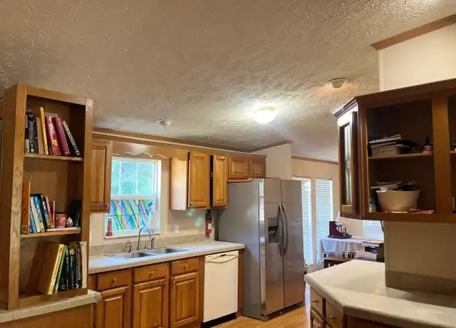 Property at 534 Queens Rd, Gastonia, NC, 28052, 3 beds, 2 baths, [object Object]