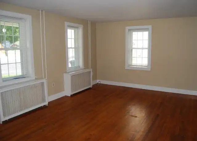 Property at 126 W Frederick St Unit 1, Millersville, PA, 17551, 3 beds, 1 bath, [object Object]