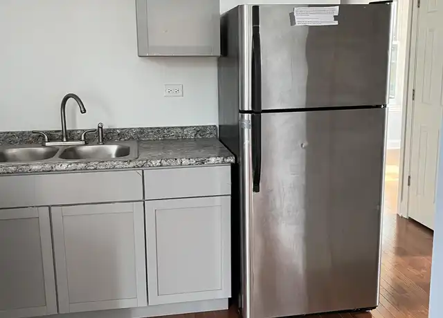 Property at 7817 S South Shore Dr, Chicago, IL, 60649, 2 beds, 1 bath, [object Object]