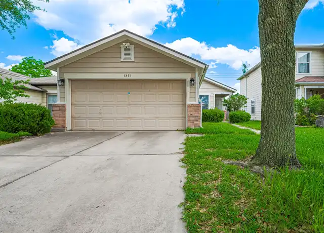 Property at 8435 Westknoll Ln, Houston, TX, 77072, 3 beds, 2 baths, [object Object]