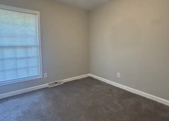 Property at 8523 Stonehurst Dr, Charlotte, NC, 28214, 3 beds, 1.5 baths, [object Object]