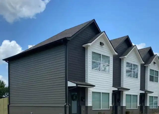 Property at 1320 N Kings Hwy, Nash, TX, 75569, 2 beds, 2.5 baths, [object Object]