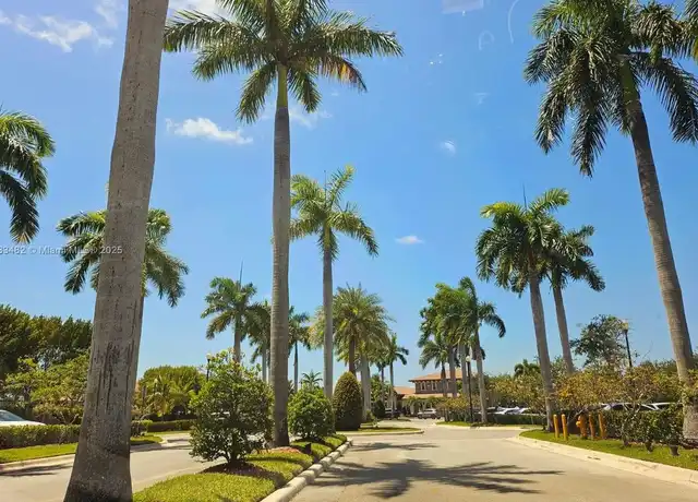 Property at 22526 SW 89th Pl, Cutler Bay, FL, 33190, 3 beds, 2.5 baths, [object Object]