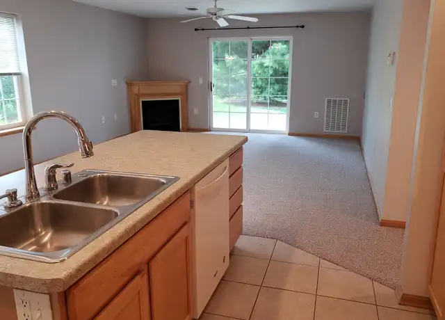 Property at 208 Parador Pl Unit 208, Cottage Grove, WI, 53527, 2 beds, 2 baths, [object Object]