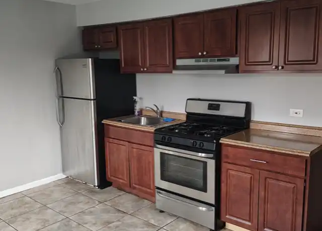 Property at 86 Luella Ave Unit 1N, Calumet City, IL, 60409, 1 bed, 1 bath, [object Object]