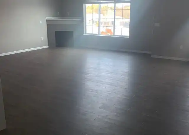 Property at 867 Silver Ln, Iowa City, IA, 52245, 3 beds, 2.5 baths, [object Object]