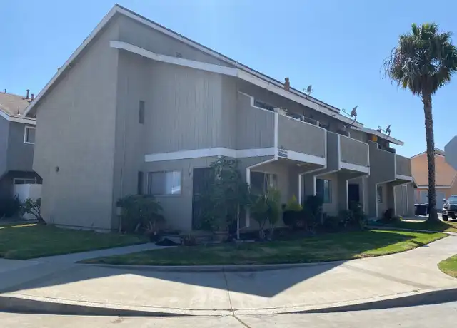 Property at 2019 Delaware St Unit C, Huntington Beach, CA, 92648, 3 beds, 1.5 baths, [object Object]