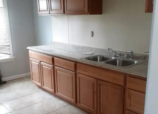 Property at 51 W Park St, Brockton, MA, 02301, 3 beds, 1 bath, [object Object]