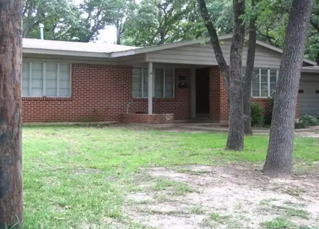 Property at 3902 Oaklawn St, Bryan, TX, 77801, 3 beds, 2 baths, [object Object]