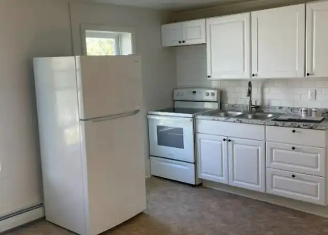 Property at 44 Granite St Unit 2, Barre, VT, 05641, 1 bed, 1 bath, [object Object]