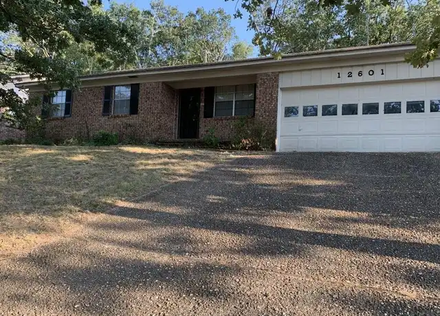 Property at 12601 Pleasant View Dr, Little Rock, AR, 72212, 3 beds, 2 baths, [object Object]
