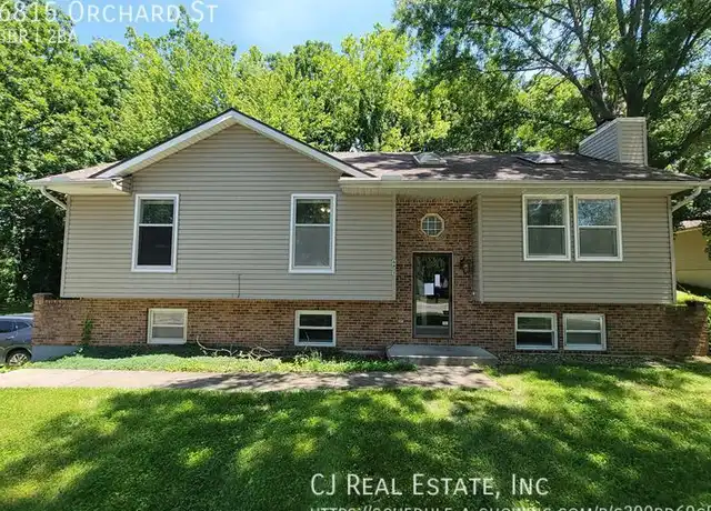 Property at 6815 Orchard St, Pleasant Valley, MO, 64068, 3 beds, 2 baths, [object Object]