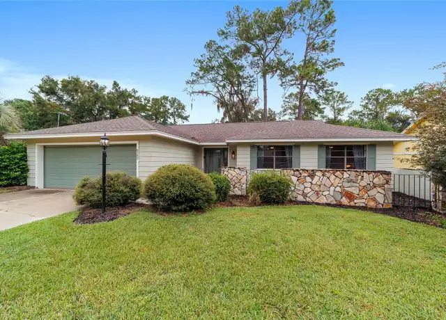 Property at 8185 NW 48th Ln, Ocala, FL, 34482, 3 beds, 2 baths, [object Object]