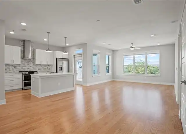 Property at 2721 Wingate St #205, Fort Worth, TX, 76107, 1 bed, 1 bath, [object Object]
