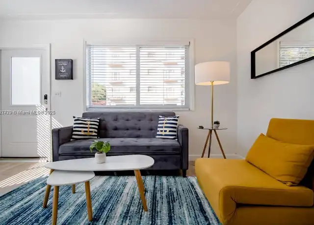Property at 2162 NW 18th Ter Unit 2162, Miami, FL, 33125, 1 bed, 1 bath, [object Object]