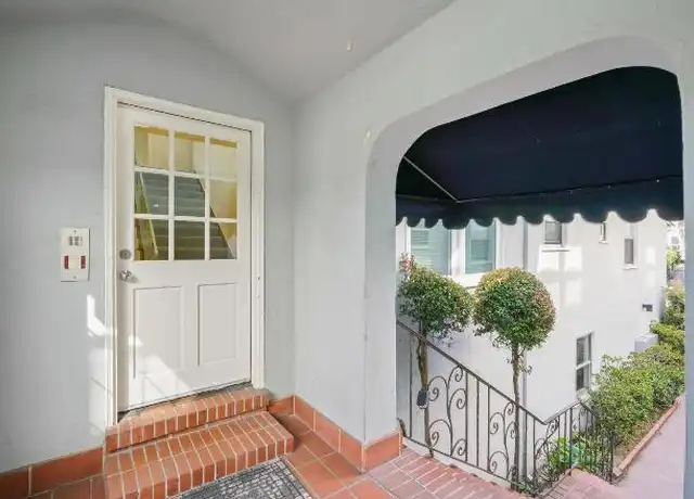 Property at 1129 El Camino Real, Burlingame, CA, 94010, 1 bed, 1 bath, [object Object]