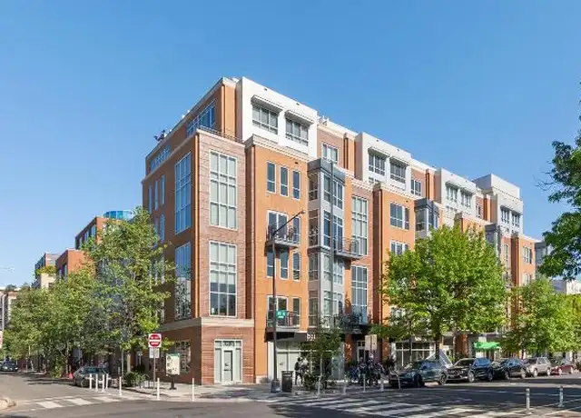 Property at 1515 15th St NW, Washington, DC, 20005, 1 bed, 2 baths, [object Object]