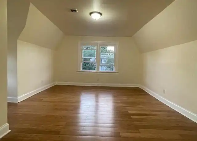 Property at 34-36 Hedden Ter Unit 3, Newark, NJ, 07108, 2 beds, 1 bath, [object Object]