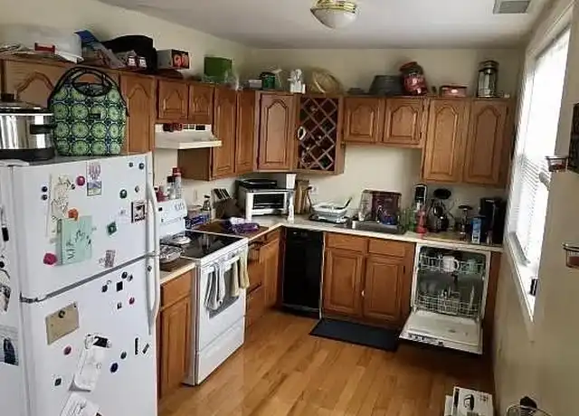 Property at 154 Cedar St, Somerville, MA, 02144, 2 beds, 2 baths, [object Object]