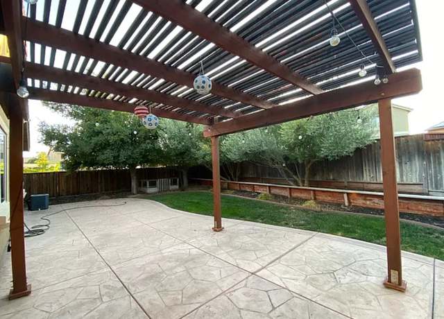 Photo of 691 N Oliveto Dr, Tracy, CA 95391