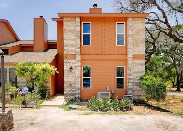 Property at 10 Cypress Fairway Vlg, Wimberley, TX, 78676, 3 beds, 3 baths, [object Object]