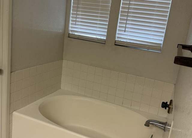 Photo of 22421 Lakewood Dr, Wildomar, CA 92595