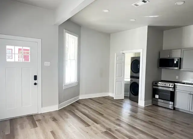 Property at 1717 Bynum Ave, Baton Rouge, LA, 70802, 3 beds, 2 baths, [object Object]