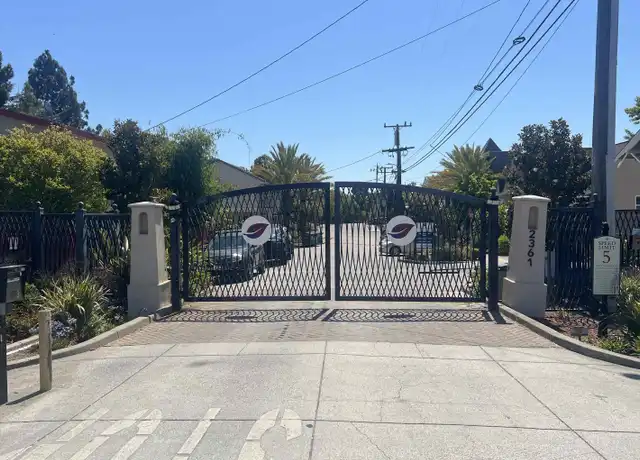 Property at 2361 E 29th St Unit C, Oakland, CA, 94606, 1 bed, 1 bath, [object Object]