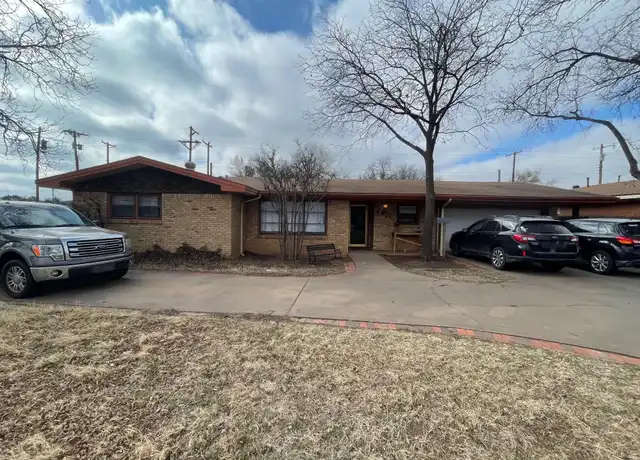 Property at 4901 18th St, Lubbock, TX, 79416, 3 beds, 3 baths, [object Object]
