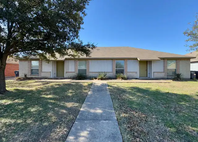 Property at 1305 Chapel Creek Rd Unit 1, Waco, TX, 76712, 3 beds, 2 baths, [object Object]