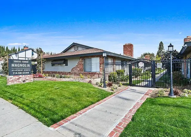 Photo of 10850 S Magnolia St, Anaheim, CA 92804
