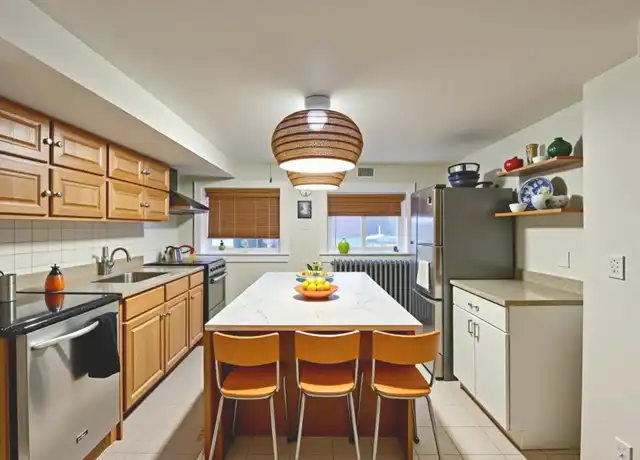 Property at 1748 Beacon St Unit 11, Brookline, MA, 02445, 2 beds, 1 bath, [object Object]