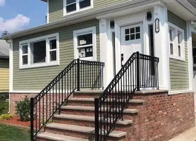 Property at 324 Grant Ave Unit 2, Lyndhurst, NJ, 07071, 2 beds, 1 bath, [object Object]