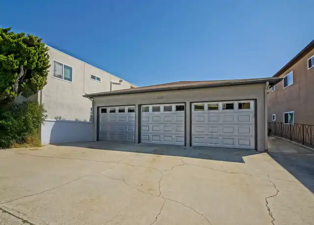 Property at 330 Bungalow Dr Unit C, El Segundo, CA, 90245, 3 beds, 1 bath, [object Object]