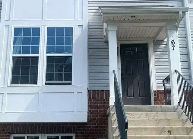 Property at 67 Nicholas Dr E, Des Plaines, IL, 60016, 3 beds, 2.5 baths, [object Object]