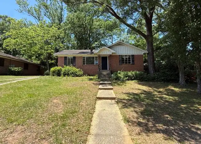 Property at 700 Lilac Ave, Mobile, AL, 36606, 3 beds, 1 bath, [object Object]