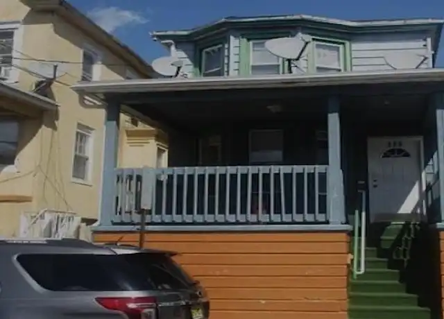 Property at 125 N Georgia Ave Unit 1, Atlantic City, NJ, 08401, 2 beds, 1 bath, [object Object]