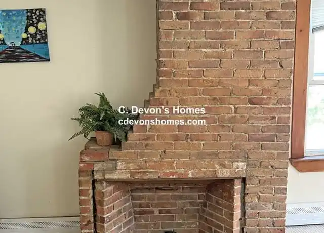 Property at 93 2nd St, Cambridge, MA, 02141, 3 beds, 1 bath, [object Object]